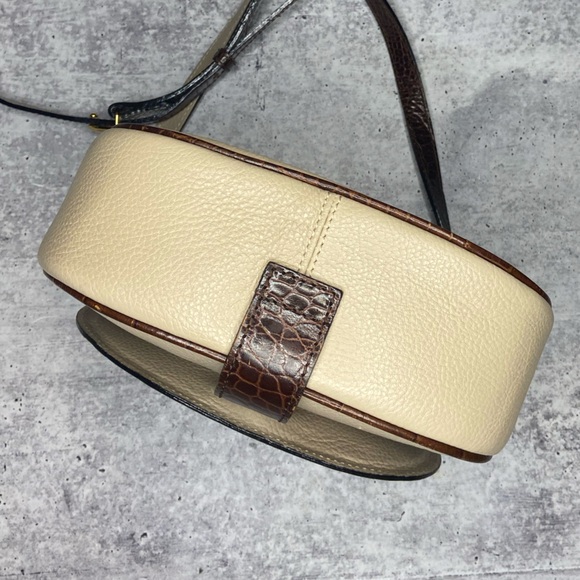 Vintage Bally Leather Cream Croc Gold Hardware Crossbody Bag - Picture 9 of 12